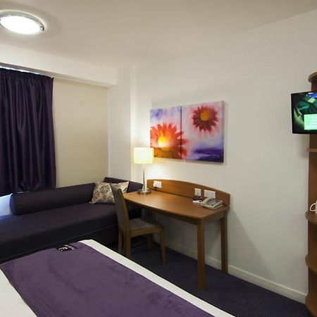 Premier Inn Derry / Londonderry Bagian luar foto
