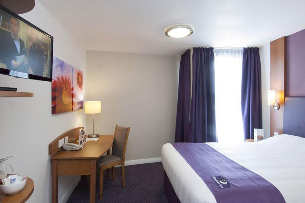 Premier Inn Derry / Londonderry Ruang foto