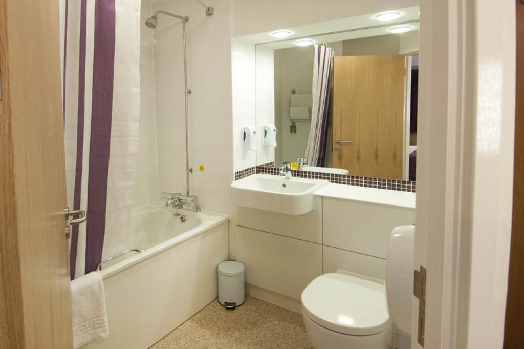 Premier Inn Derry / Londonderry Ruang foto