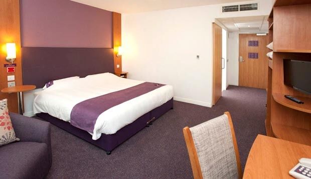Premier Inn Derry / Londonderry Bagian luar foto